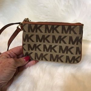 Michael Kors Wristlet